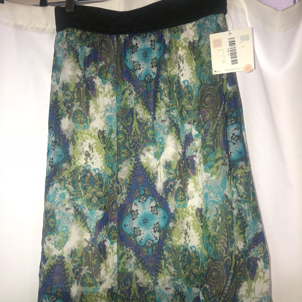 LuLaRoe Lola skirt